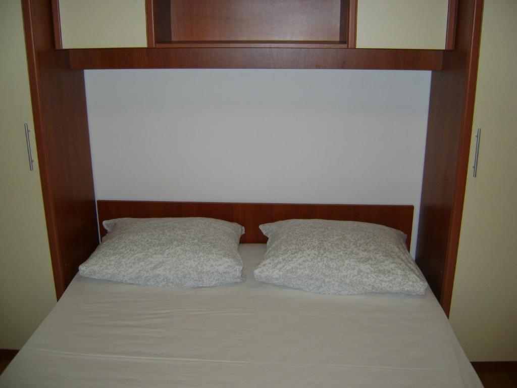 Apartments Maras Mimice Habitación foto